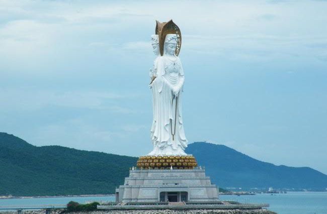 تمثال جوان يين في الصين