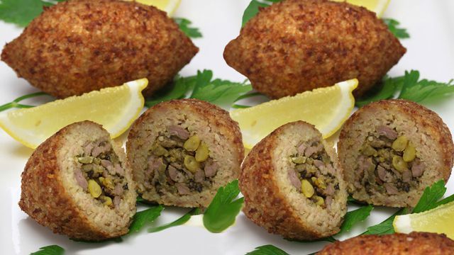 طريقة عمل الكبة المقلية المطبخ السوري المطابخ العربية المأكولات الشهية الفرن