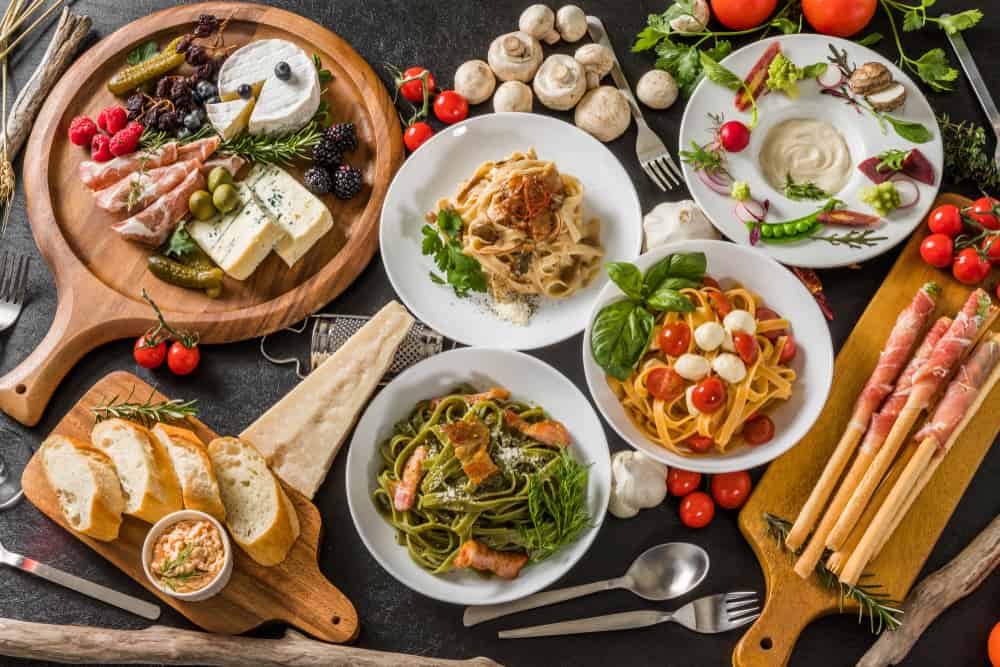 المطبخ الإيطالي المطابخ حول العالم الأطباق اللذيذة 
