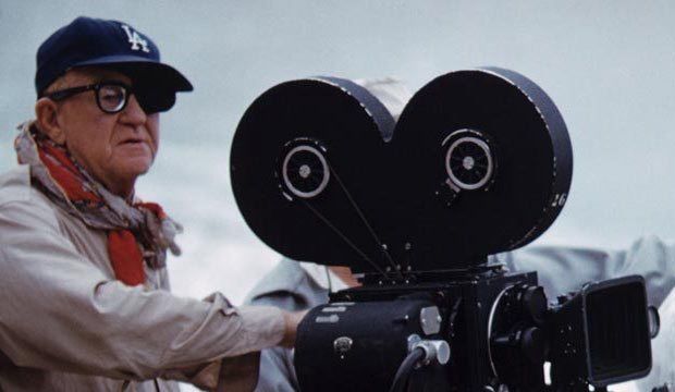 أشهر أقوال جون فورد مخرج منتج سينمائي أمريكي شهير من أصول إيرلندية عربة الجياد صناعة الأفلام عن الغرب الأمريكي أعظم المخرجين على الإطلاق