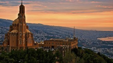 7 أشياء لم تكن تعرفها عن لبنان ، بلد السجائر والأطلال الرومانية مجموعة من المعلومات والحقائق التي لم تكن تعرفها عن لبنان الشرق الأوسط